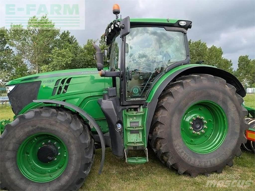 John Deere 6215 r Traktorid