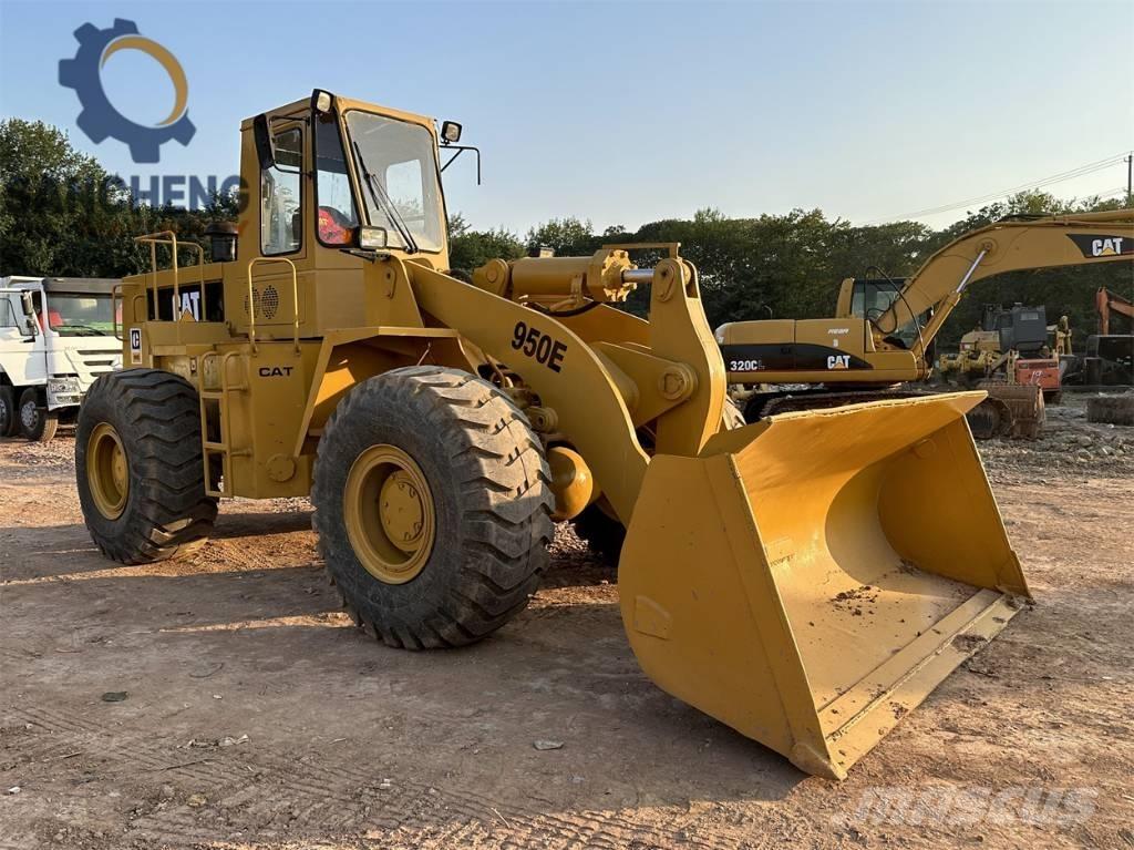 CAT 950E Rataslaadurid