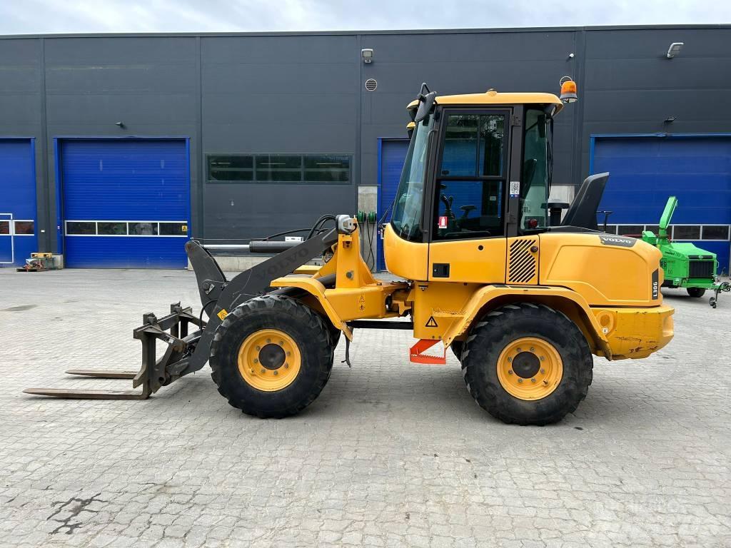Volvo L 30 G Rataslaadurid