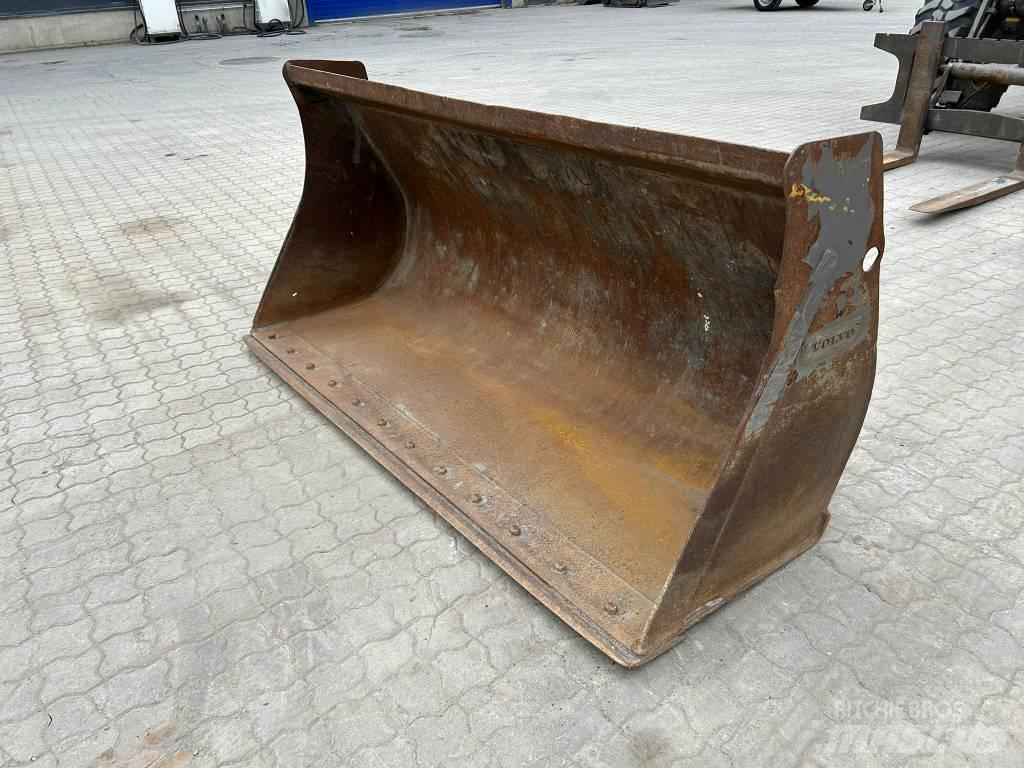Volvo L 30 G Rataslaadurid
