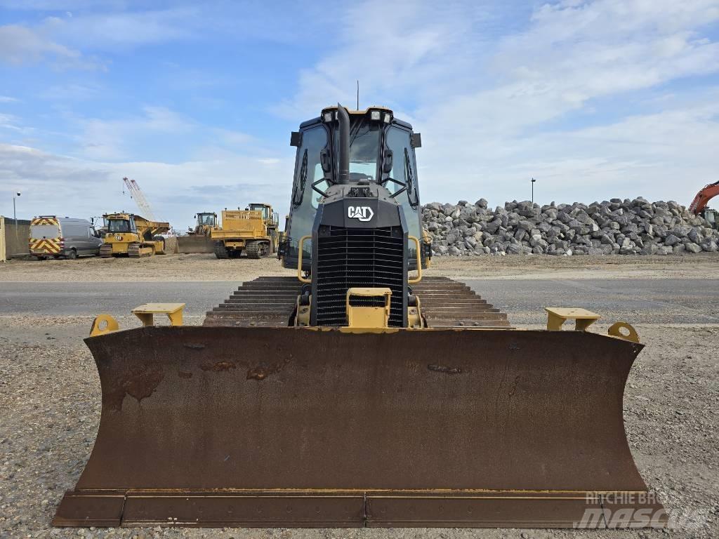 CAT D 3 LGP Buldooserid