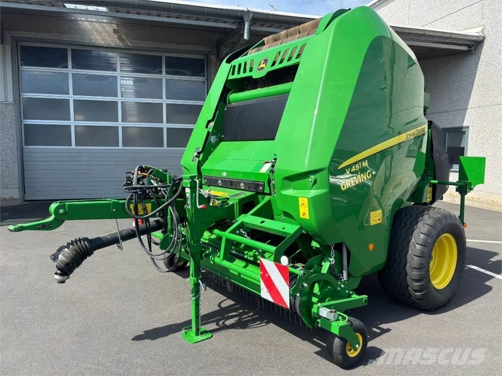 John Deere V451M Ruloonpressid