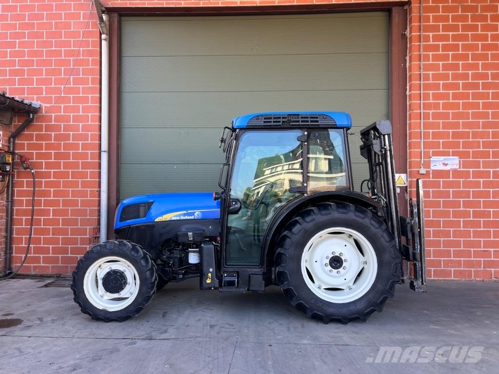 New Holland T4030F Traktorid