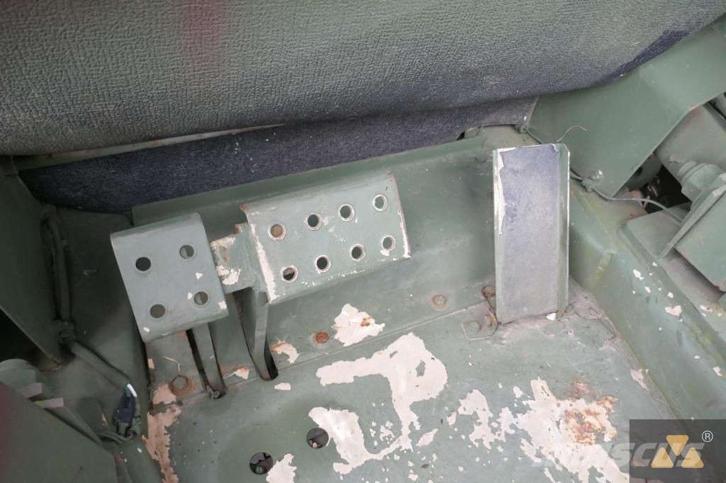 CASE M4K Ex-army Maastikutõstukid