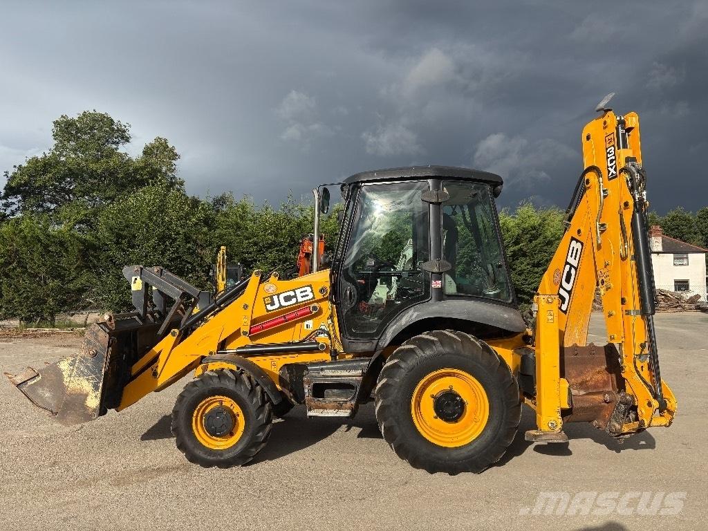 JCB 3CX Ekskavaatorlaadurid