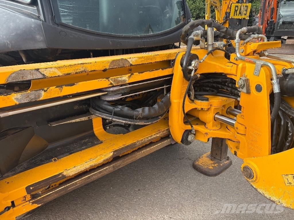 JCB 3CX Ekskavaatorlaadurid