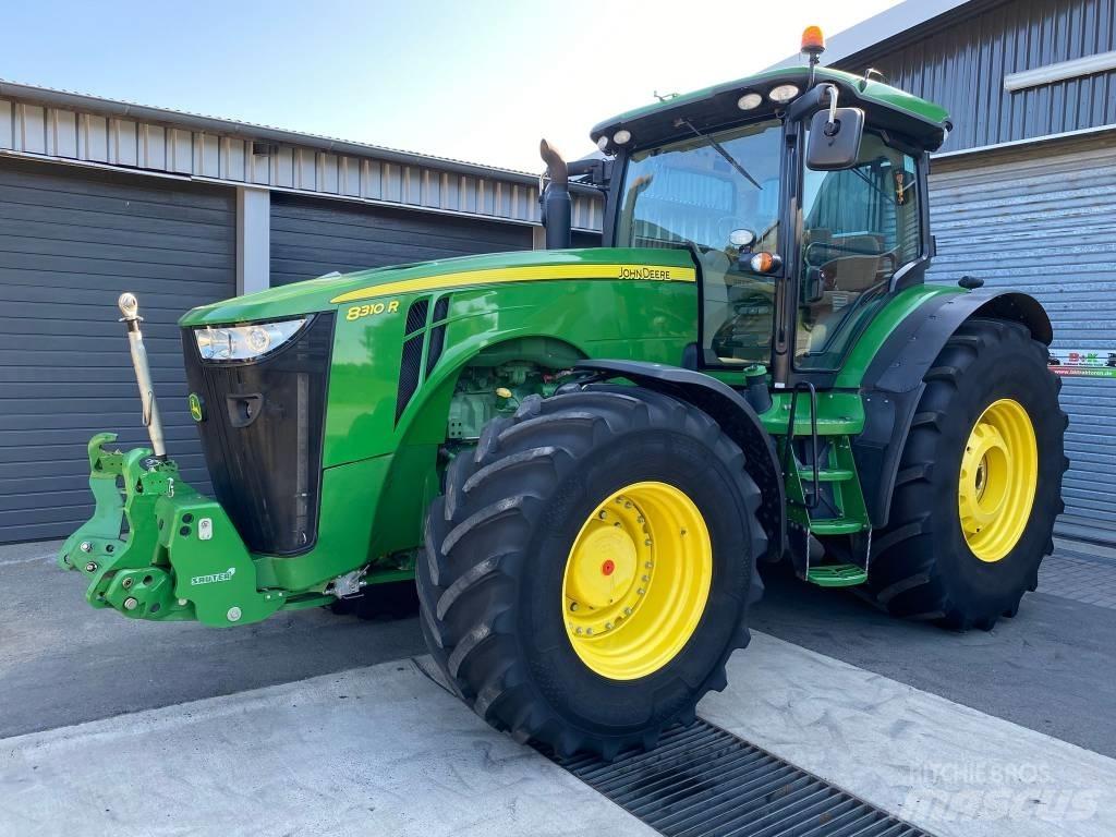 John Deere 8310 R Traktorid
