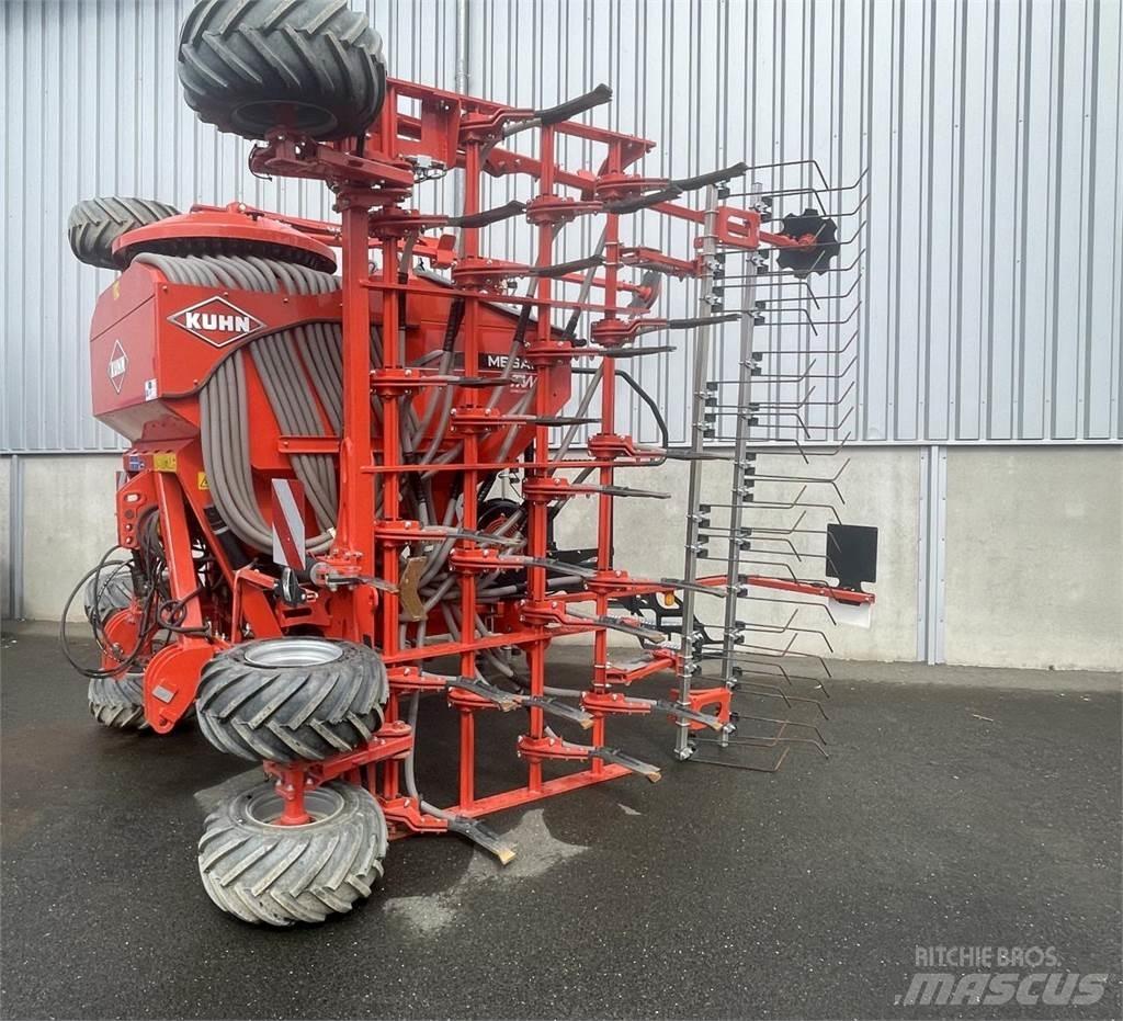 Kuhn Megant 602 R Külvikud