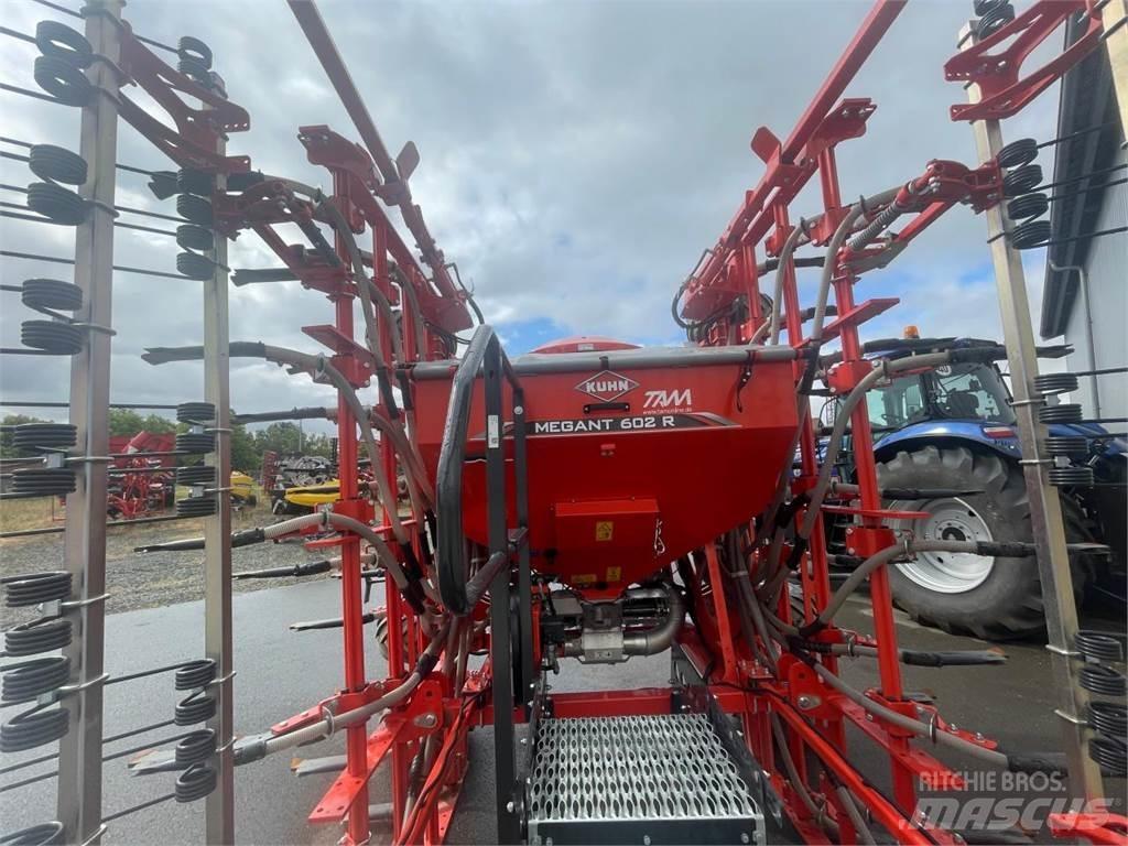 Kuhn Megant 602 R Külvikud