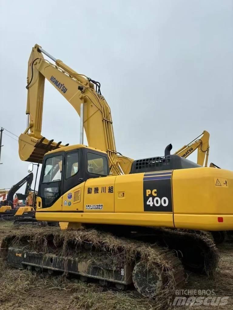 Komatsu 400-7 Roomikekskavaatorid