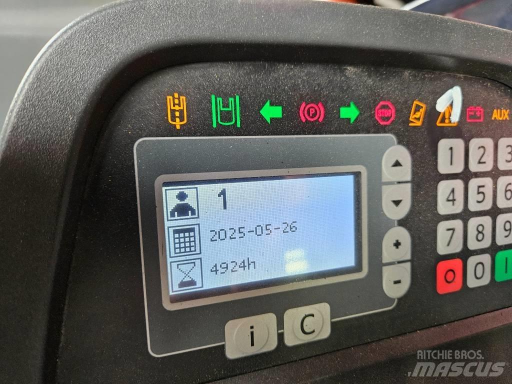 BT RR E 160 Lükandmastiga tõstukid