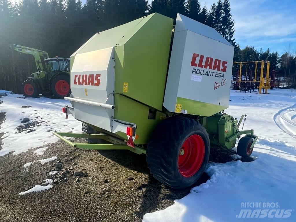 CLAAS Rollant 254 RC Ruloonpressid