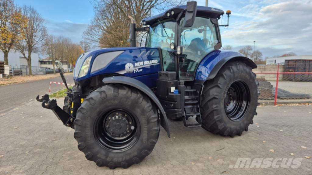 New Holland T 7.230 Traktorid
