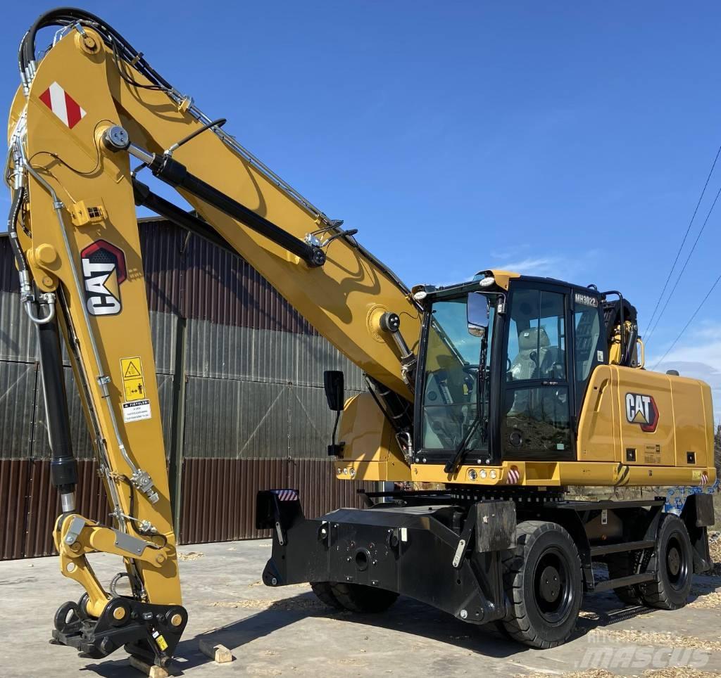 CAT MH 3022 Ratasekskavaatorid