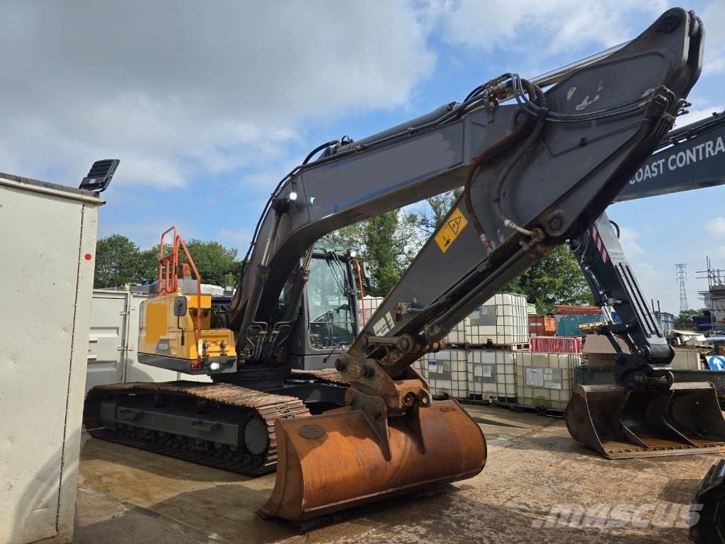 Volvo EC 220EL Roomikekskavaatorid