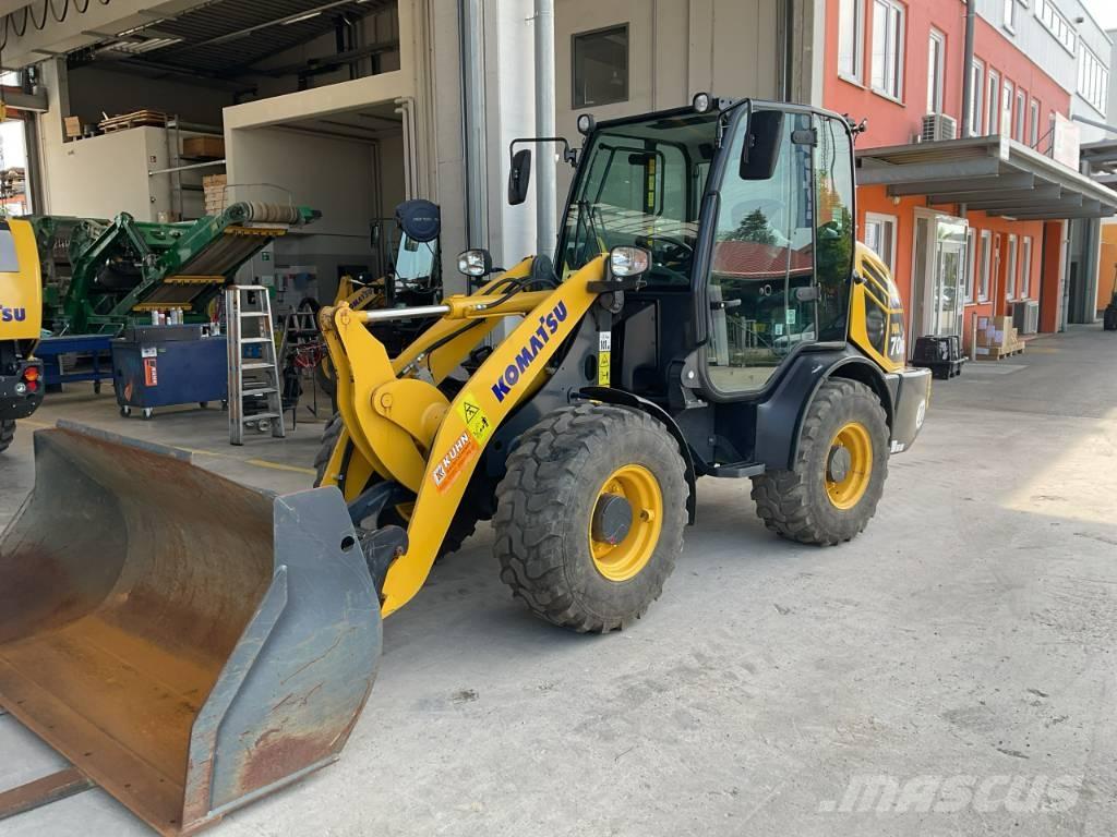 Komatsu WA 70 M-8 Väikelaadurid
