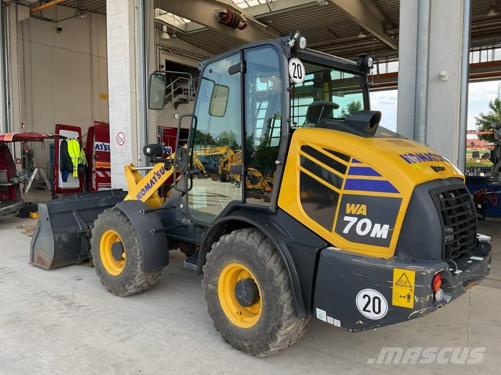 Komatsu WA 70 M-8 Väikelaadurid