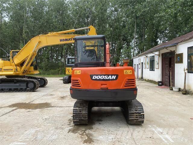 Doosan DH55 Miniekskavaatorid < 7 t