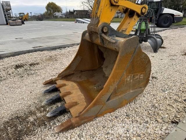 JCB 370X L Roomikekskavaatorid