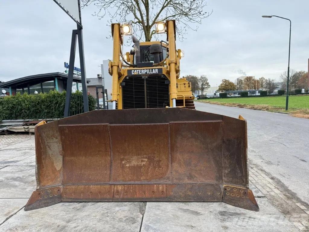 CAT D7R Buldooserid