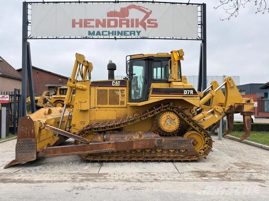CAT D7R Buldooserid