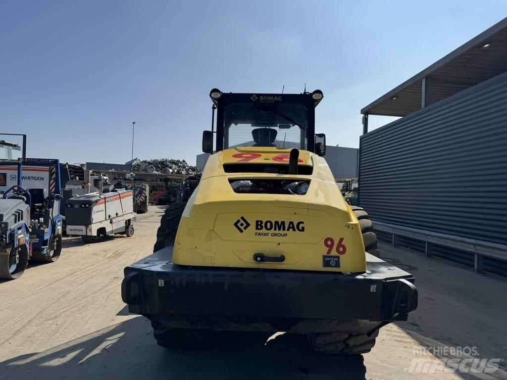 Bomag BW 226 BVC-5 Ühe trumliga rullid