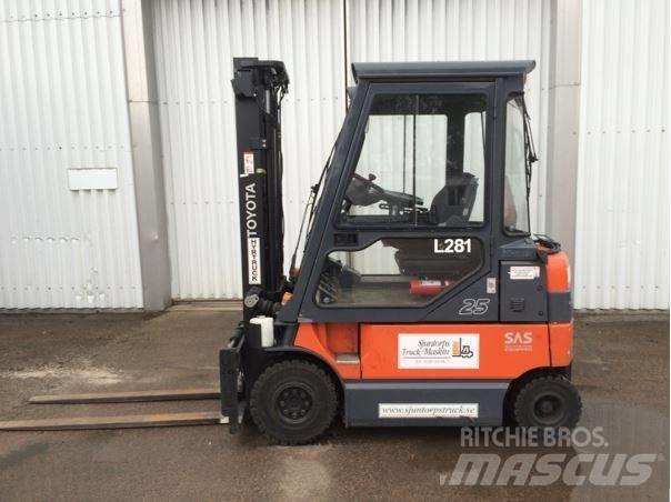Toyota 7 FB MF 25 Elektritõstukid