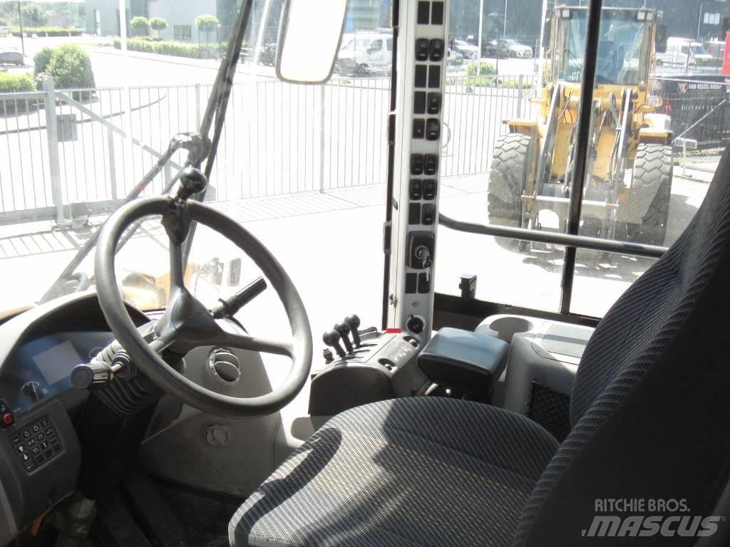 Volvo L 70 F Rataslaadurid