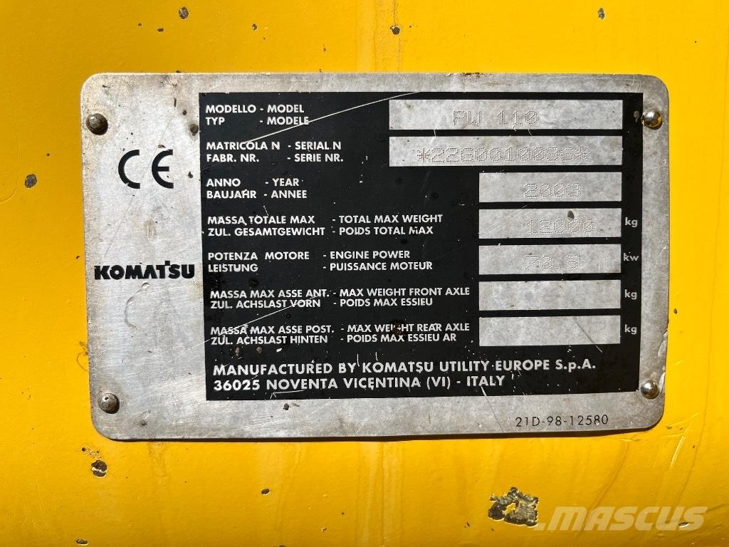Komatsu PW 110 Ratasekskavaatorid