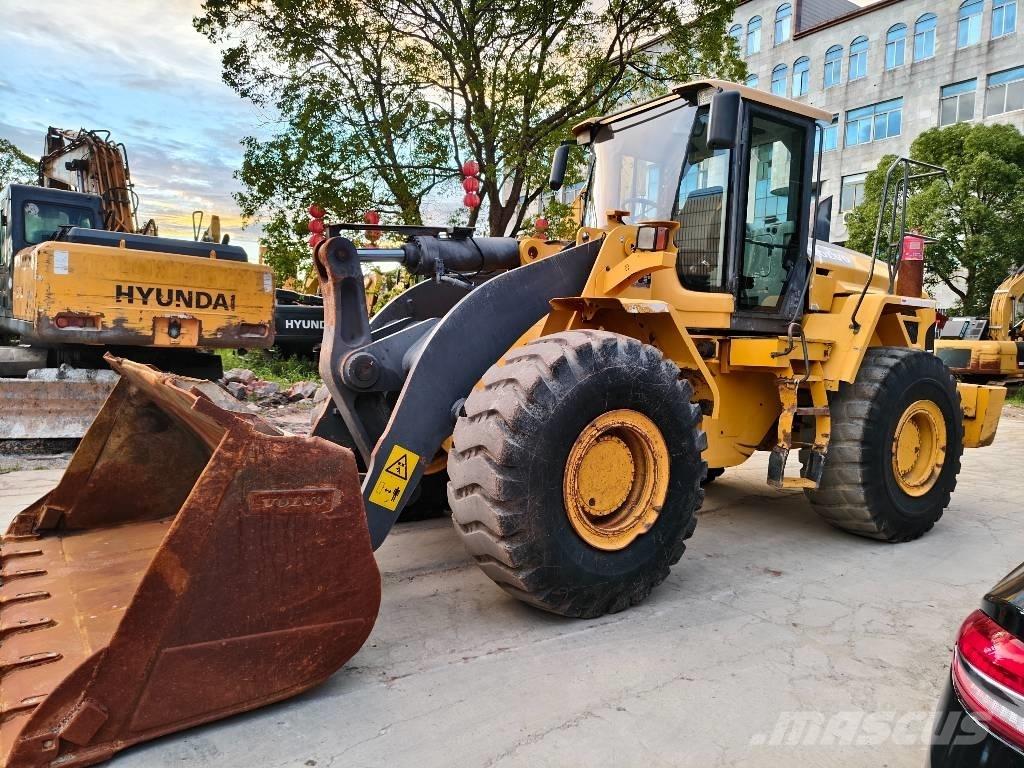 Volvo L 120 Rataslaadurid