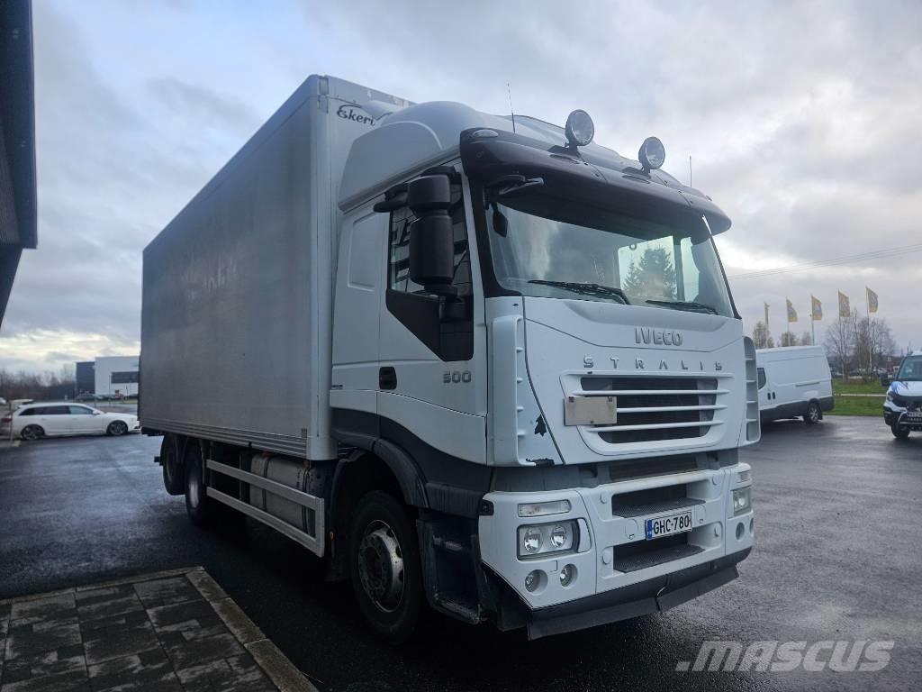 Iveco Stralis 6x2 Furgoonautod