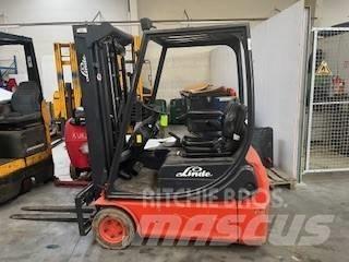 Linde E 14-02 Elektritõstukid