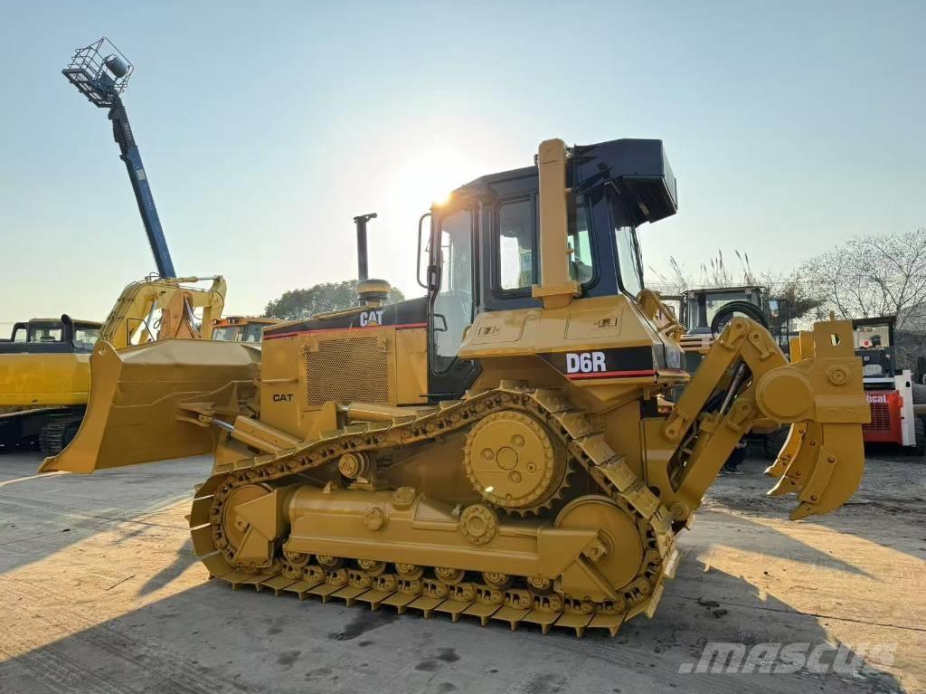 CAT D6 R Buldooserid