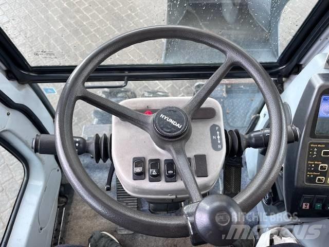 Hyundai Robex 140 W Ratasekskavaatorid