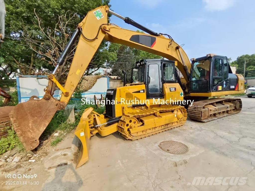 CAT 320 D Roomikekskavaatorid