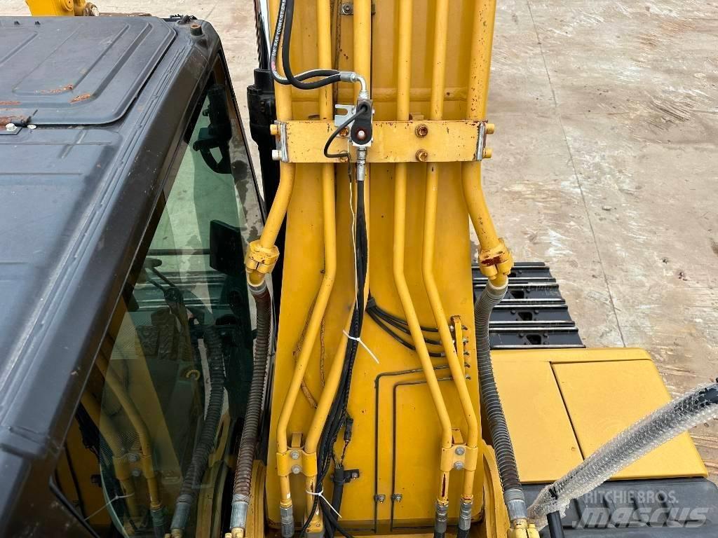 CAT 323GC Roomikekskavaatorid
