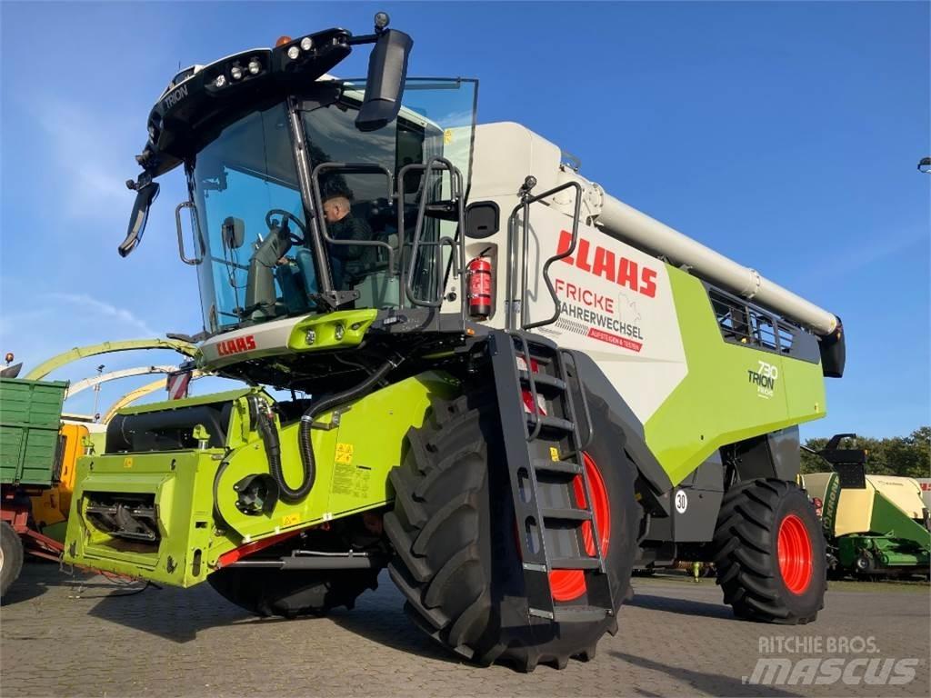 CLAAS Trion 730 Teraviljakombainid