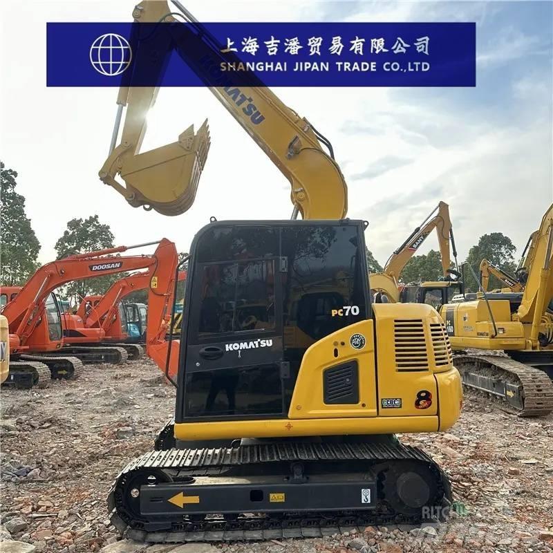 Komatsu PC 70 Roomikekskavaatorid