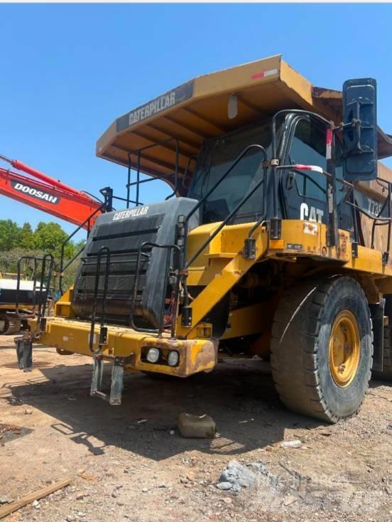 CAT 773 F Liigendraamiga pinnaseveokid