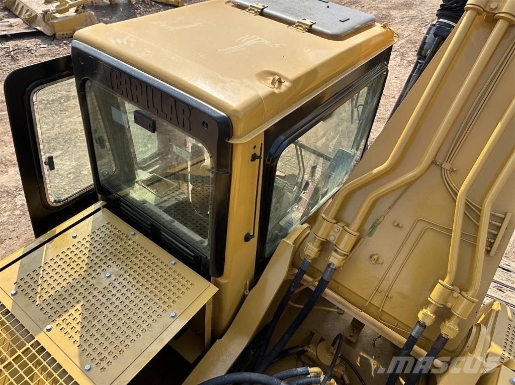 CAT 330 B L Roomikekskavaatorid