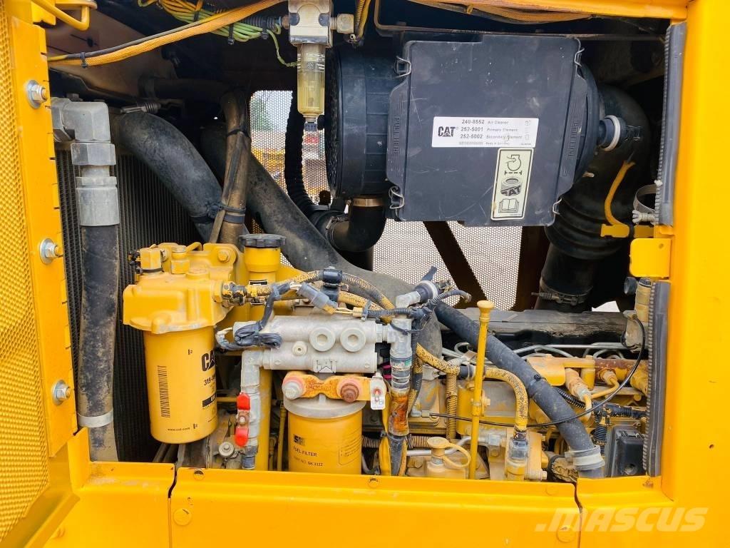 CAT D 6 K LGP Buldooserid
