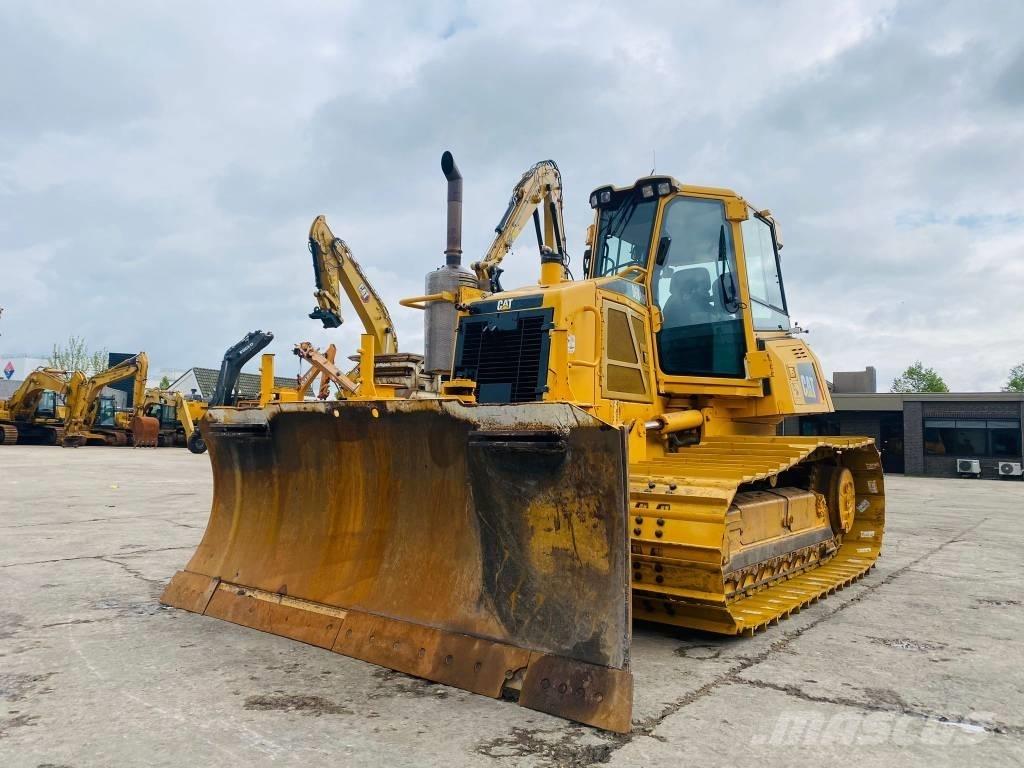 CAT D 6 K LGP Buldooserid