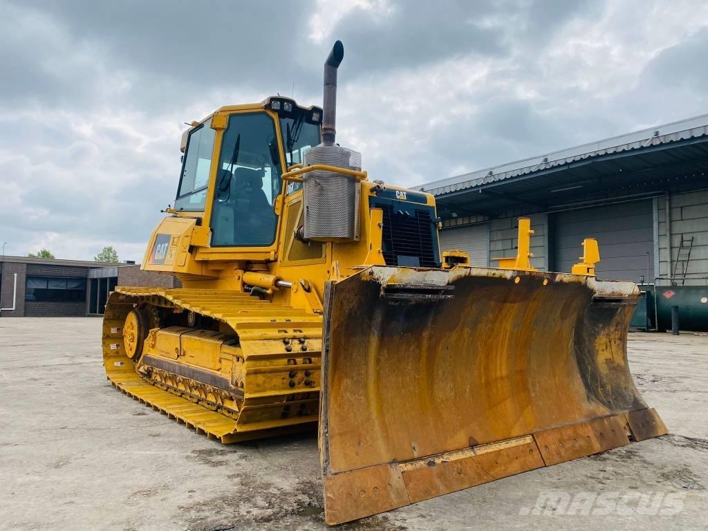 CAT D 6 K LGP Buldooserid