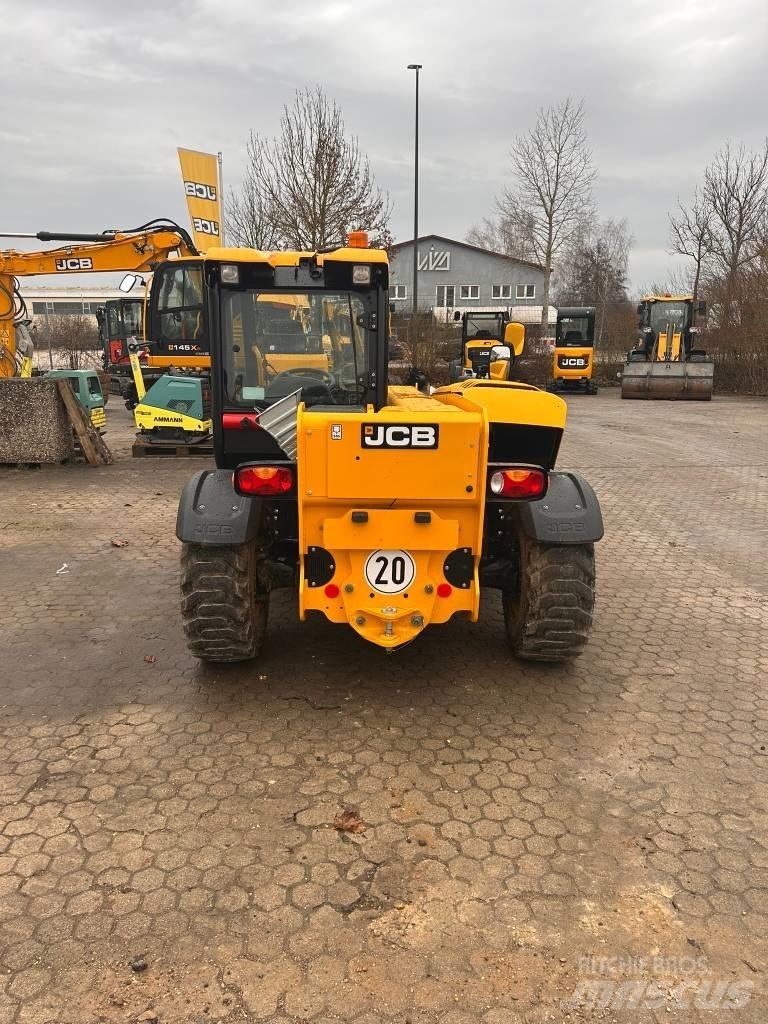 JCB 525-60 Hi-Viz Teleskooplaadurid