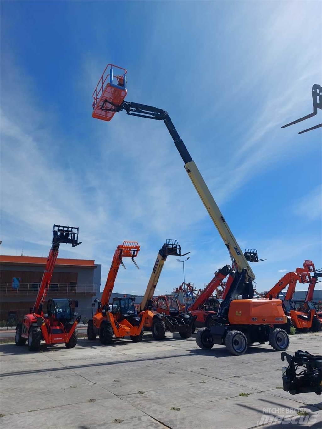 JLG 660SJ Teleskoop poomtõstukid