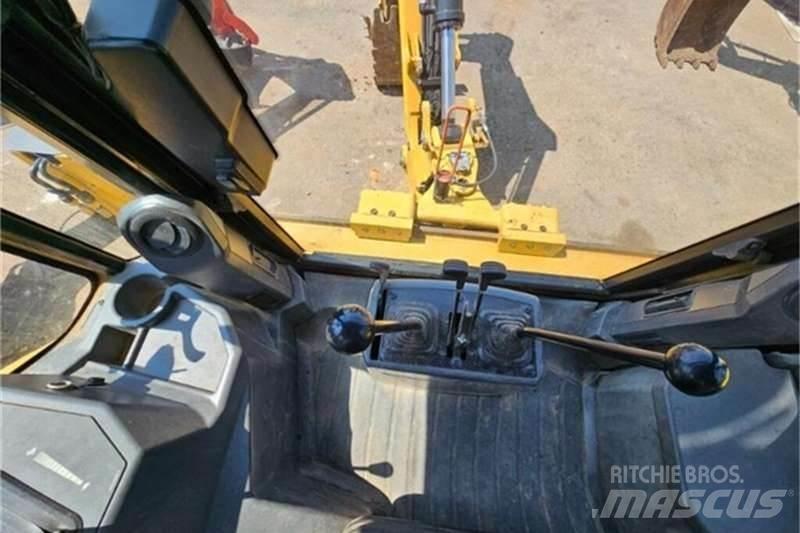 CAT 426F2 TLB Ekskavaatorlaadurid