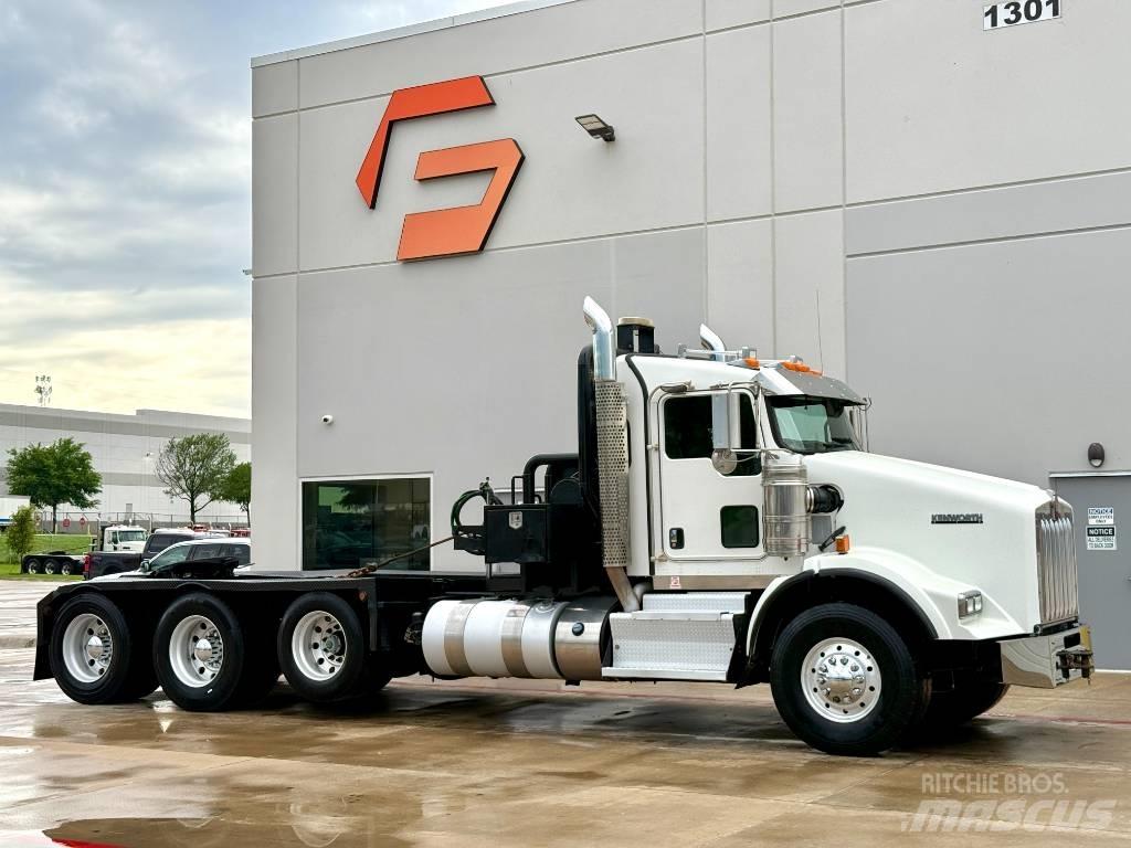 Kenworth T 800 Puksiirid