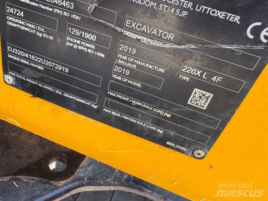 JCB 220X Roomikekskavaatorid