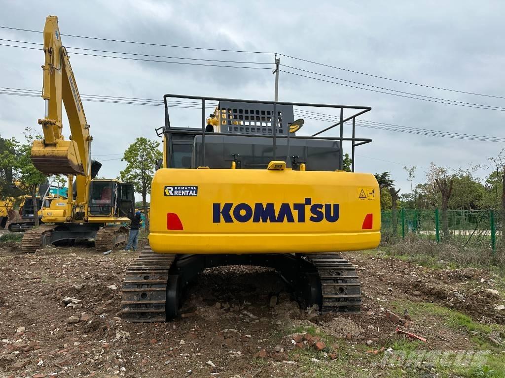 Komatsu PC 450-8 Roomikekskavaatorid