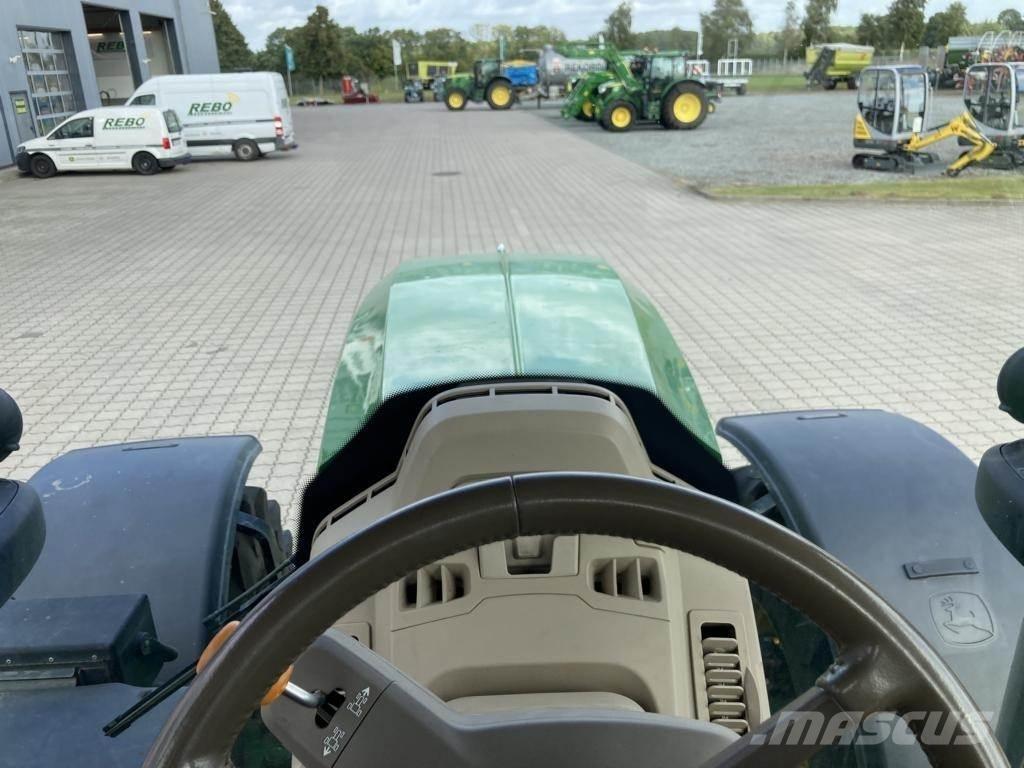 John Deere 6R215 Traktorid